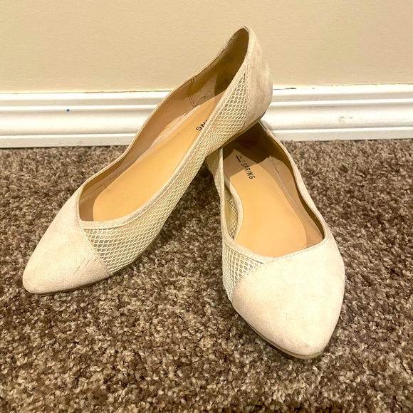 2 for $30 ๐ Spring Flats
